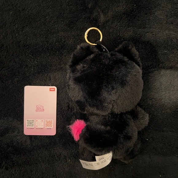 Nommi Loveliness Never Ends Series Plush Keychain - Picture 3 of 4